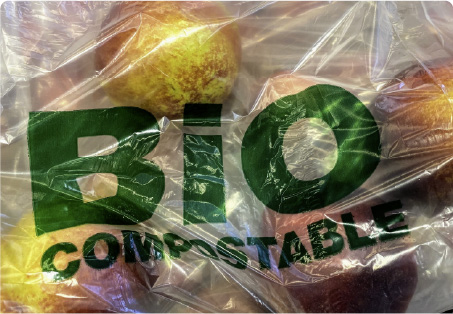 A preliminary study shows higher toxicity in compostable bags than in conventional plastic ones.